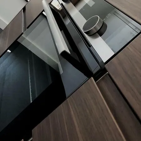 Апартаменты Modern City #4 Park Place